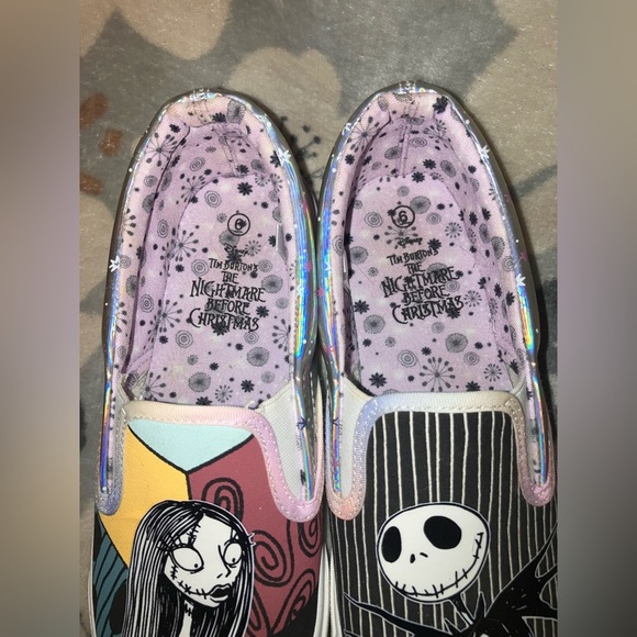 Nightmare Before Christmas Jack & Sally Slip-on Sneakers Women’s 6/7 - Picture 3 of 6